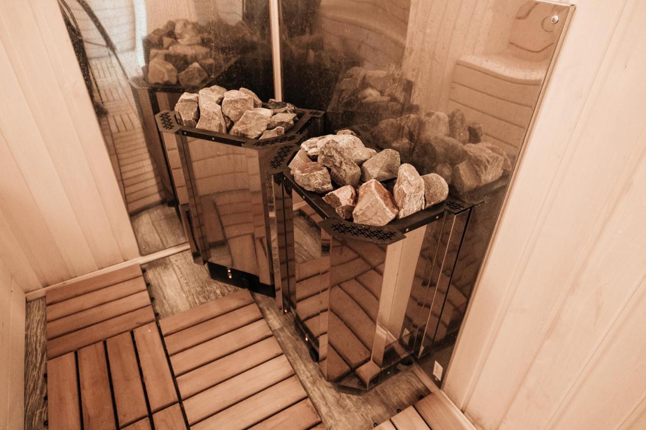El-Tau Hotel Ekibastuz Buitenkant foto