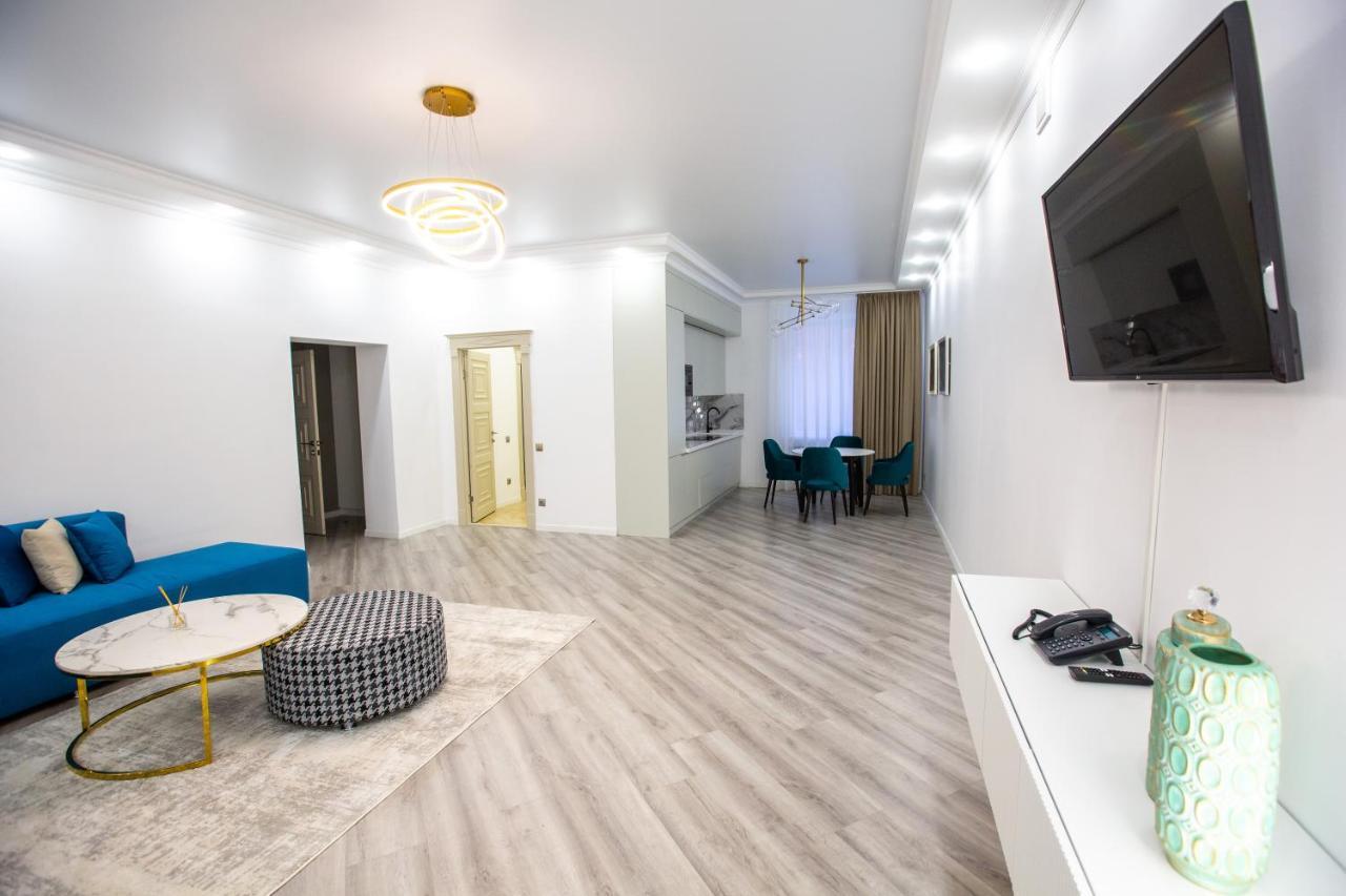 El-Tau Hotel Ekibastuz Buitenkant foto