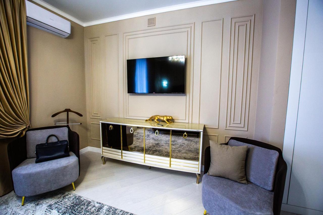 El-Tau Hotel Ekibastuz Buitenkant foto